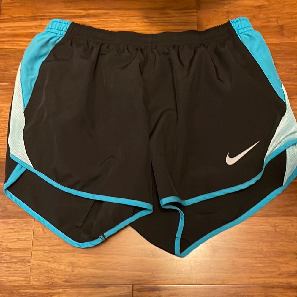 Nike Black & Blue Shorts Women’s M